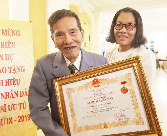 NSND Trần Hạnh nhận danh hiệu NSND năm 2019