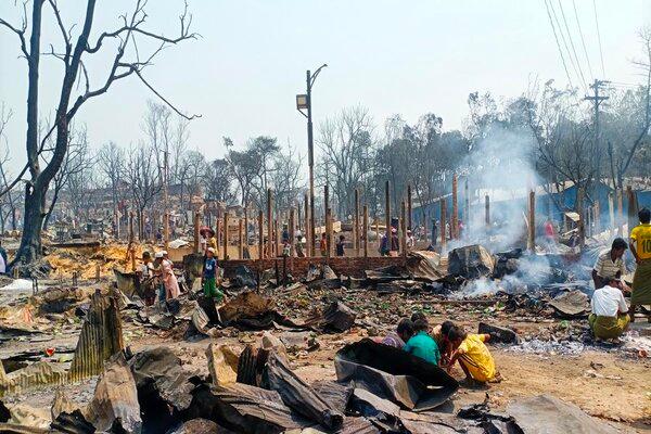 Trại tị nạn ở Bangladesh cháy lớn, ít nhất 15 người chết và hàng trăm người mất tích
