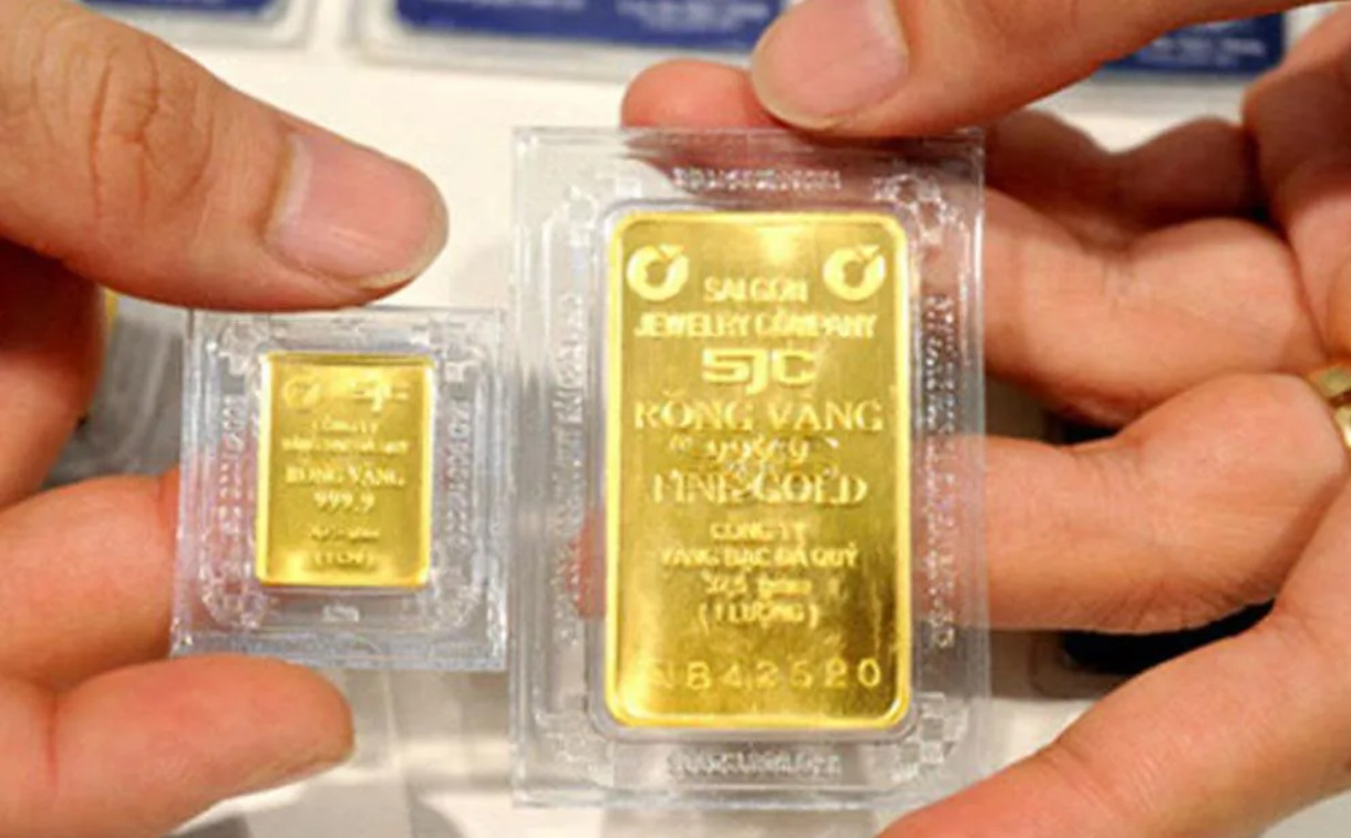 Giá vàng 9999 quay đầu giảm về mốc giá 72 triệu đồng/lượng.