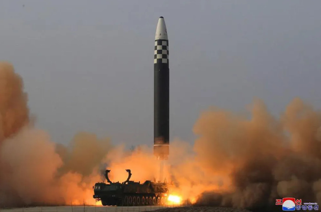 Triều Tiên đã phóng tên lửa đạn đạo xuyên lục địa Hwasong-17 hôm 24-3. Ảnh: KCNA