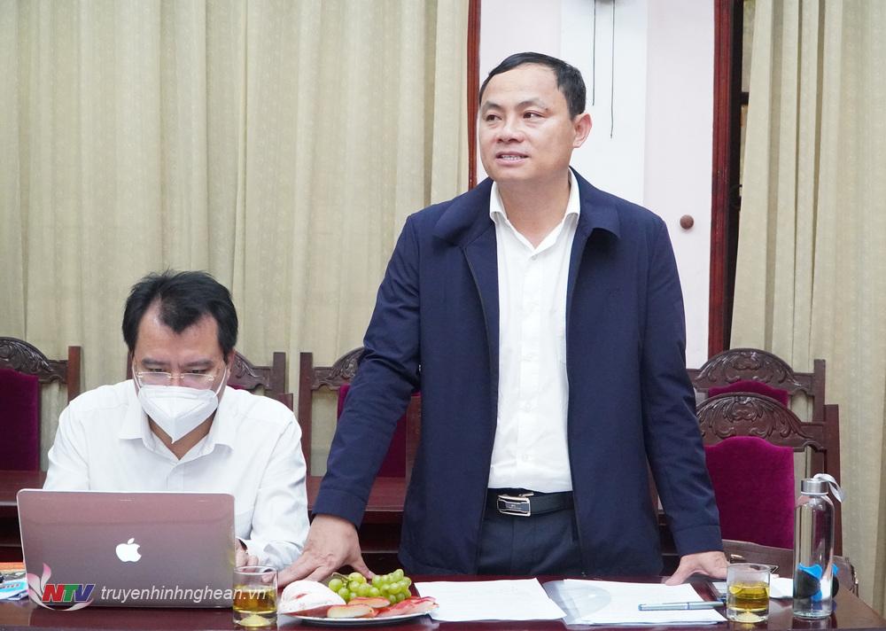 Đồng chí Phạm Ngọc Cảnh - Phó Trưởng ban Tuyên giáo Tỉnh uỷ phát biểu và kết luận buổi làm việc.