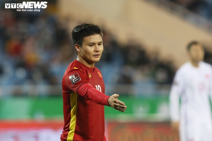 HLV Park Hang Seo lo Quang Hải ra nước ngoài thi đấu sẽ ảnh hưởng đến ĐT Việt Nam.