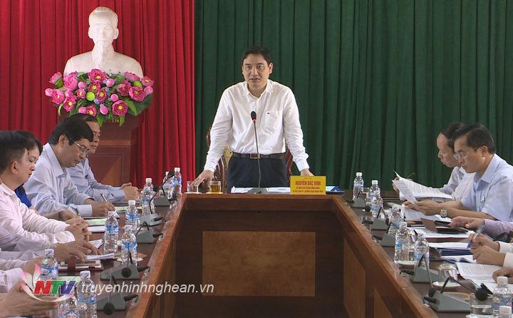 Bí thư Nguyễn Đắc Vinh phát biểu tại buổi làm việc.
