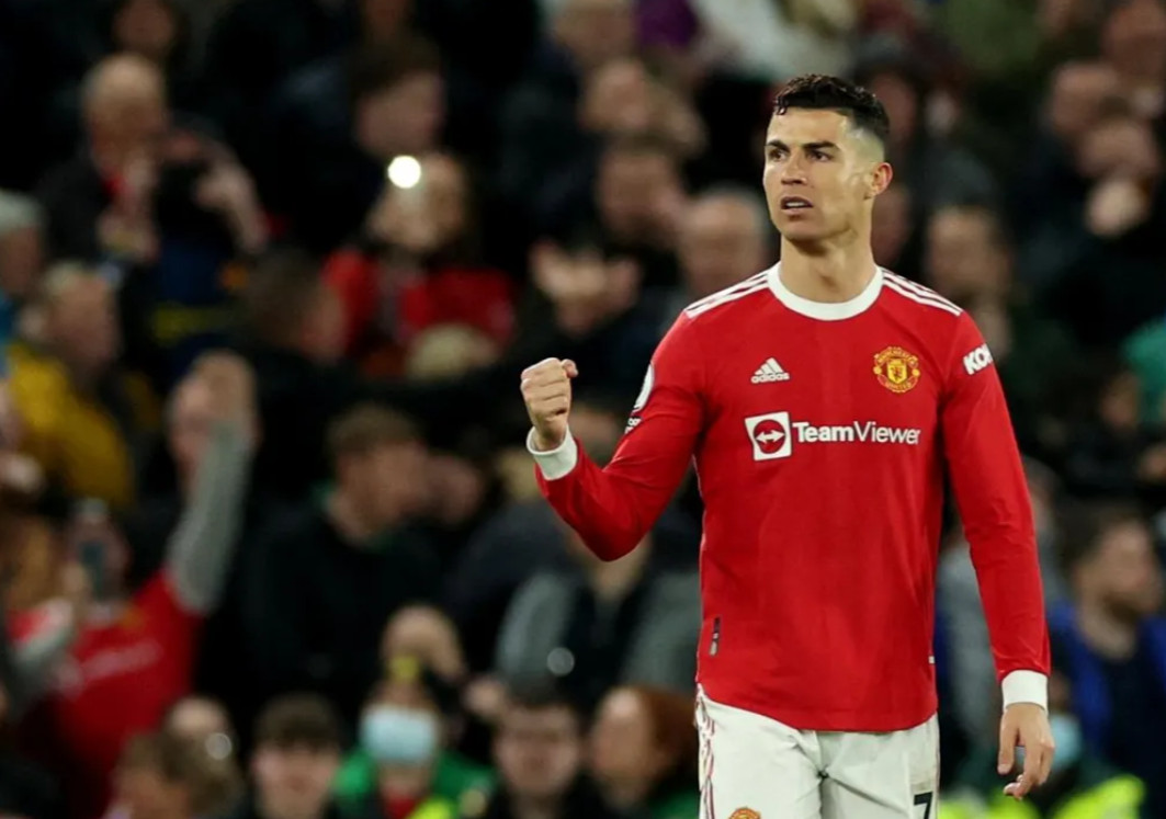 Kết quả Ngoại hạng Anh 29/4: Ronaldo giúp MU thoát thua trước Chelsea