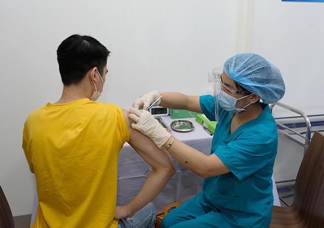Người dân tiêm bao nhiêu mũi vaccine phòng COVID-19 thì vẫn được cấp Hộ chiếu vaccine, trong đó sẽ có thông tin tiêm loại vaccine nào, bao nhiêu mũi. 