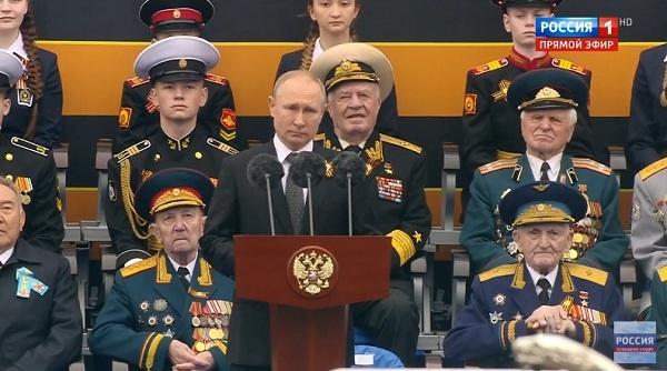 Tổng thống Nga đọc diễn văn trước lễ duyệt binh