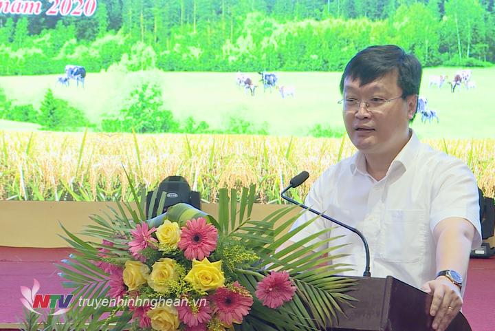 Chủ tịch UBND tỉnh Nguyễn Đức Trung phát biểu kết luận tại hội thảo.