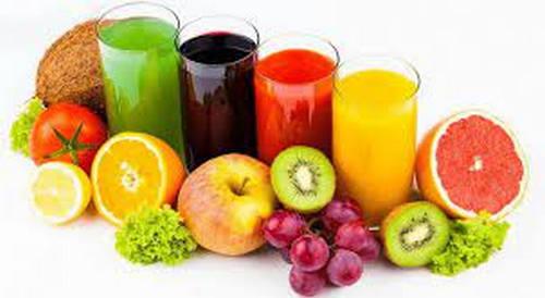 Sử dụng thêm các loại nước hoa quả giúp tăng sức đề kháng.