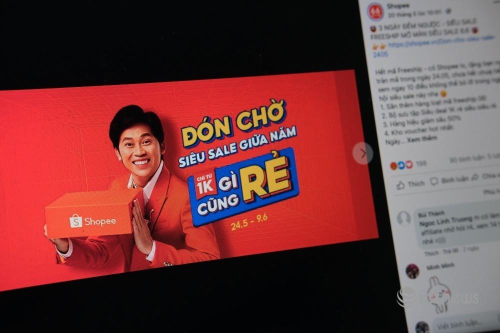 Hình ảnh danh hài Hoài Linh vẫn giữ trên trang Facebook của Shopee.