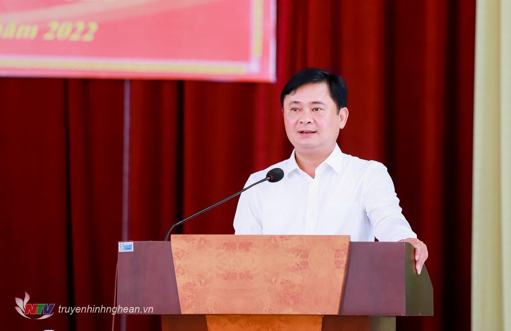 Bí thư Tỉnh ủy Thái Thanh Quý giải trình các kiến nghị của cử tri. 
