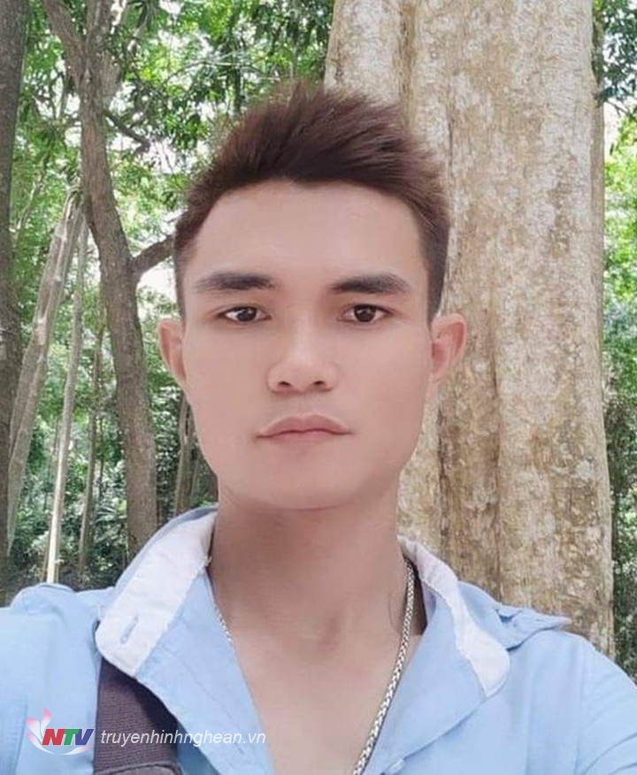 anh Hồ Văn Hoàn (32 tuổi) quê xã Thanh Khê  huyện Thanh Chương.