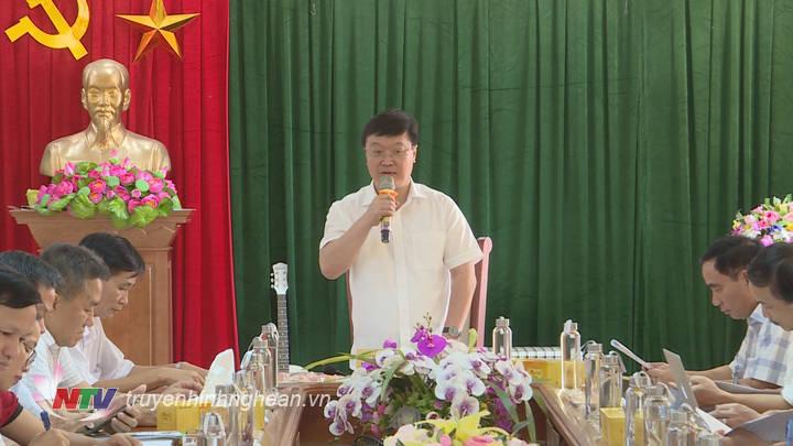 Chủ tịch UBND tỉnh Nguyễn Đức Trung phát biểu kết luận tại buổi làm việc.