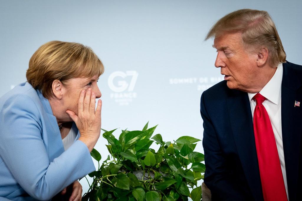 Bà Merkel và ông Trump là hai hình mẫu lãnh đạo trái ngược.