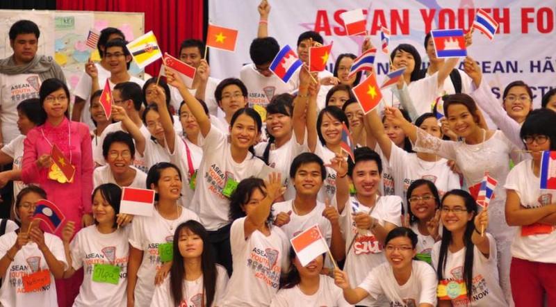 Thanh niên ASEAN cũng đang thể hiện rất tốt vai trò chủ động, tích cực trong việc gắn kết cộng đồng. Ảnh: ASEAN