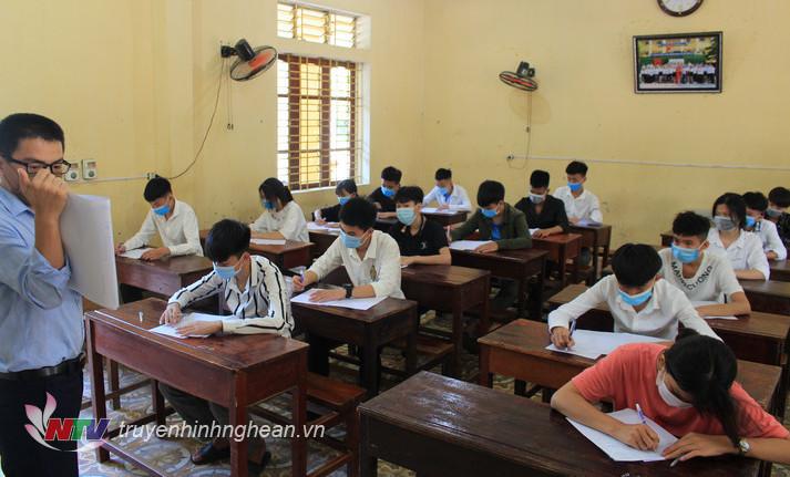 Tuyển sinh lớp 10 năm học 2021-2022 tại Nghệ An: Nhiều trường dự kiến điểm chuẩn tăng