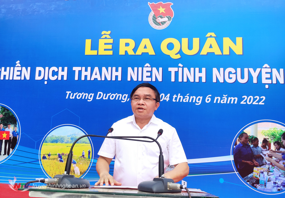 Trưởng ban Dân vận Tỉnh ủy Ngọc Kim Nam phát biểu tại chương trình.