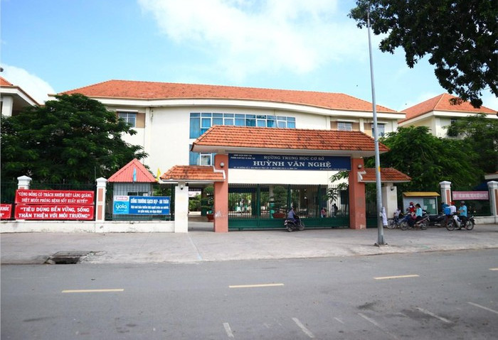Trường trung học cơ sở Huỳnh Văn Nghệ, quận Bình Tân. Ảnh minh họa - Nguồn: website nhà trường