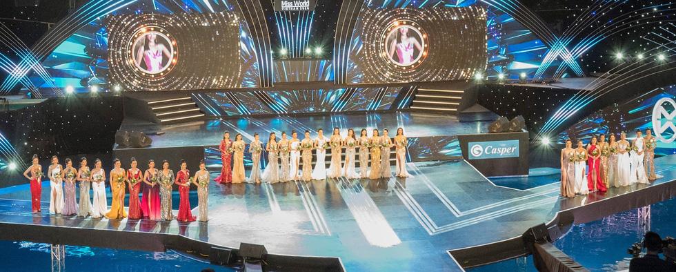 19 cô gái (2 hàng trên) được ban giám khảo lựa chọn để đi tiếp vào vòng chung kết Miss World Việt Nam 2019 