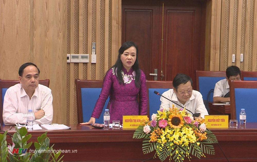 Bộ trưởng Bộ Y tế Nguyễn Thị Kim Tiến làm việc với lãnh đạo tỉnh Nghệ An