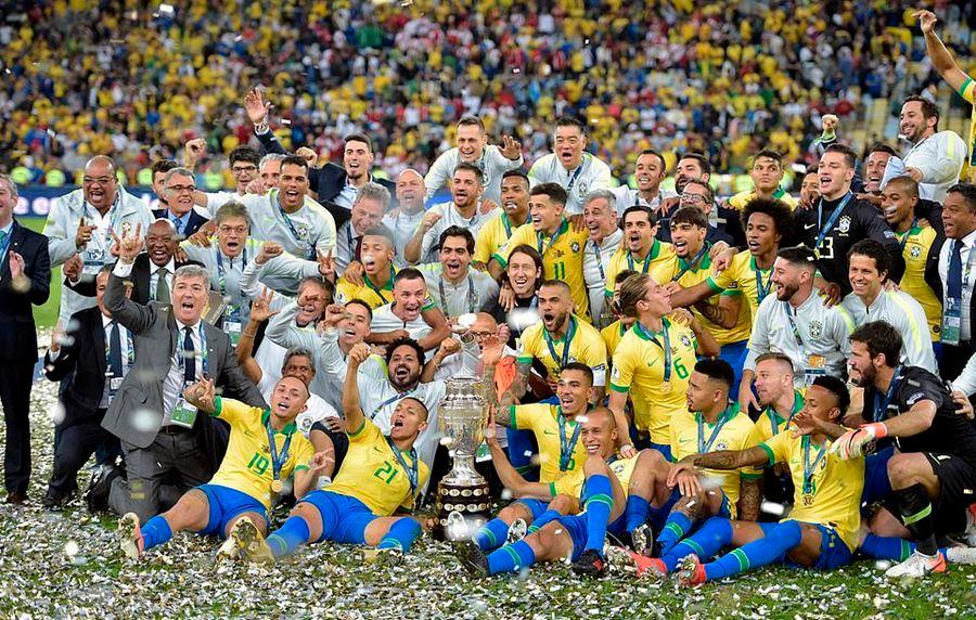 Niềm vui của các cầu thủ Brazil với chức vô địch Copa America lần thứ 9 trong lịch sử
