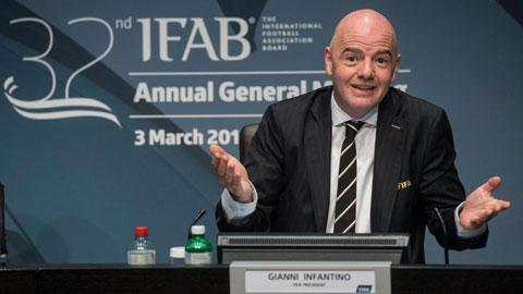 Dưới thời chủ tịch Gianni Infantino, FIFA đã có nhiều thay đổi về luật bóng đá.