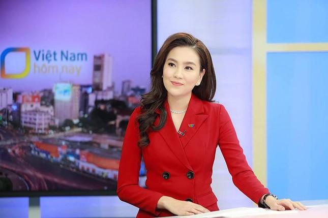 Từ ngày 1/1/2019, BTV Mai Ngọc chính thức trở thành BTV Thời sự của VTV1. Bận rộn với công việc ở Đài truyền hình Việt Nam, nhưng Mai Ngọc bảo cô vẫn dành thời gian để chăm sóc gia đình.