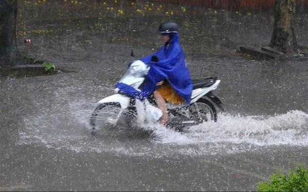 Hôm nay mưa giảm ở miền Bắc, dịch chuyển xuống các tỉnh từ Thanh Hóa - Thừa Thiên Huế.
