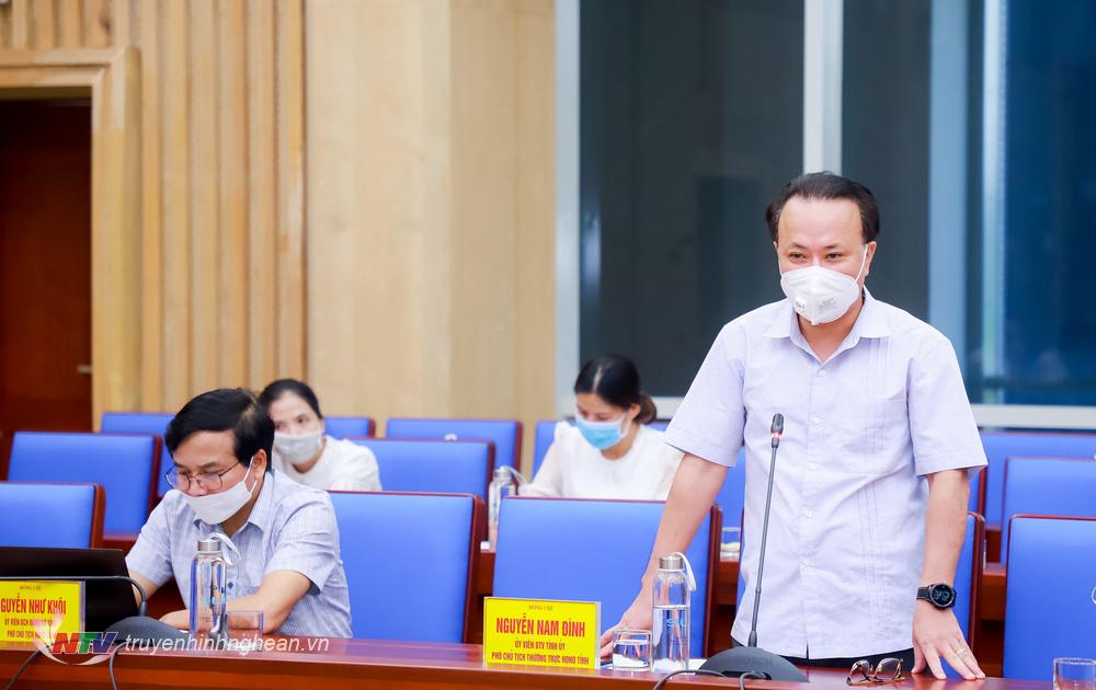 Phó Chủ tịch HĐND tỉnh Nguyễn Nam Đình phát biểu tại buổi làm việc.