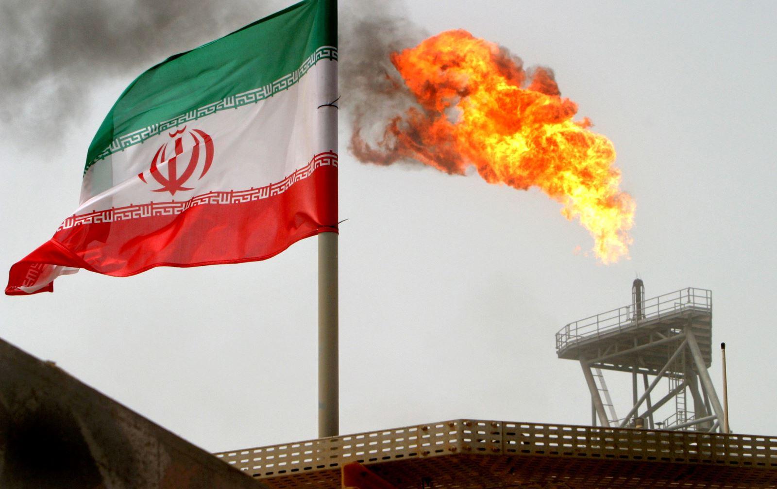 Nhà máy sản xuất dầu mỏ Soroush tại Iran.