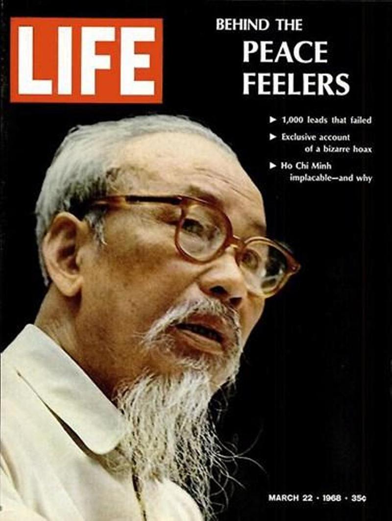 Chân dung Chủ tịch Hồ Chí Minh trên bìa tạp chí Life.