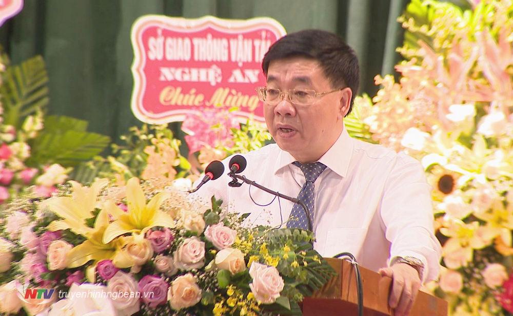 Phó Bí thư Tỉnh ủy Nguyễn Văn Thông phát biểu chỉ đạo Đại hội.