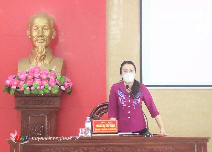 Bí thư Huyện uỷ Nghĩa Đàn Hoàng Thị Thu Trang phát biểu kết luận hội nghị.