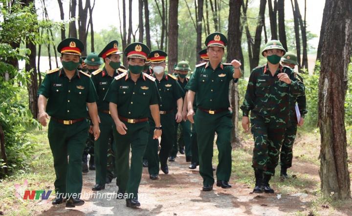 Bộ Tư lệnh Quân khu 4 kiểm tra công tác chuẩn bị diễn tập khu vực phòng thủ tỉnh năm 2021
