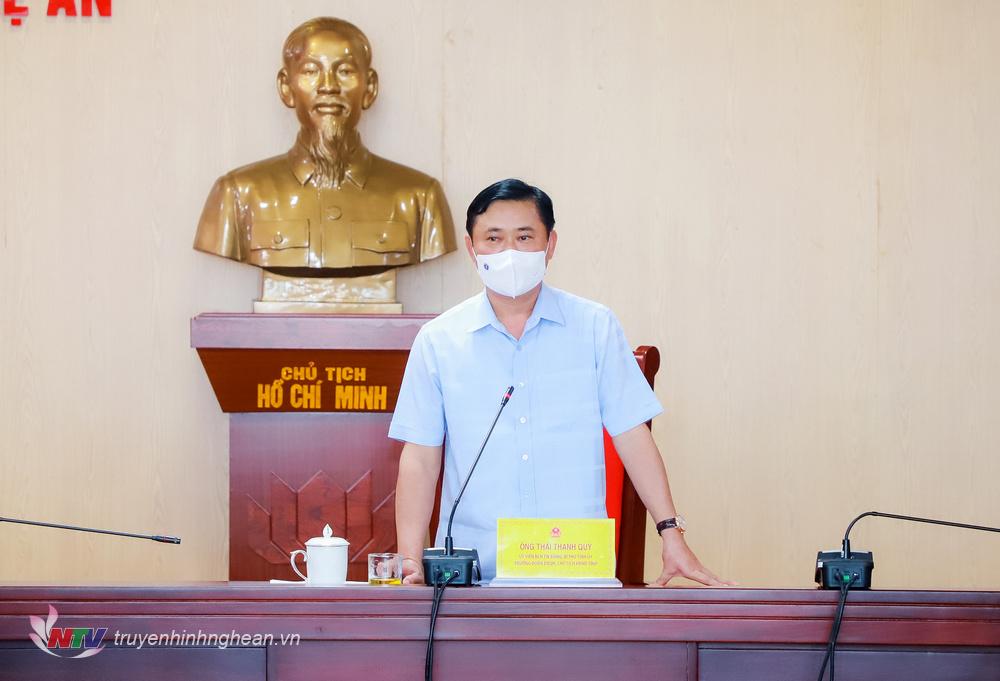 Đồng chí Thái Thanh Quý - Uỷ viên Trung ương Đảng, Bí thư Tỉnh uỷ, Chủ tịch HĐND tỉnh, Trưởng đoàn ĐBQH tỉnh phát biểu chỉ đạo tại cuộc họp.