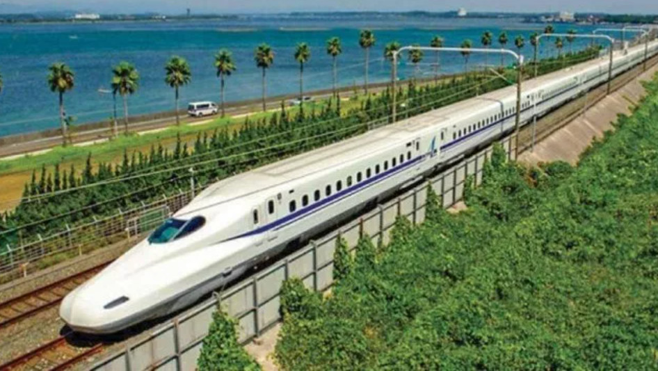 Trình Bộ Chính trị chủ trương đầu tư Dự án đường sắt tốc độ cao Bắc-Nam tổng vốn gần 59 tỉ USD