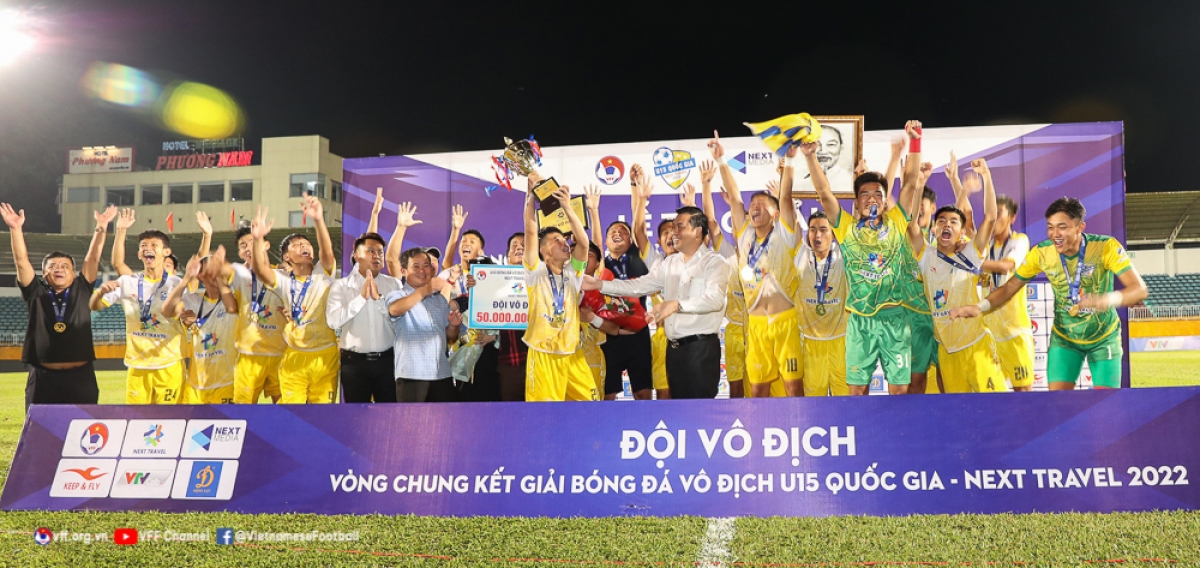 SLNA đã vô địch ở 4 trong 5 giải bóng đá trẻ được tổ chức từ đầu năm 2022. (Ảnh: VFF). 