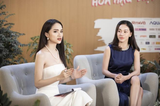 Hoa hậu Hương Giang có những chia sẻ thẳng thắn về mục đích thi Hoa hậu.