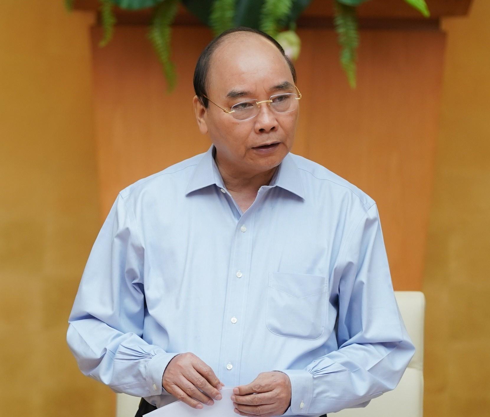 Thủ tướng Nguyễn Xuân Phúc nhắc các địa phương không áp dụng biện pháp “ngăn sông cấm chợ”.