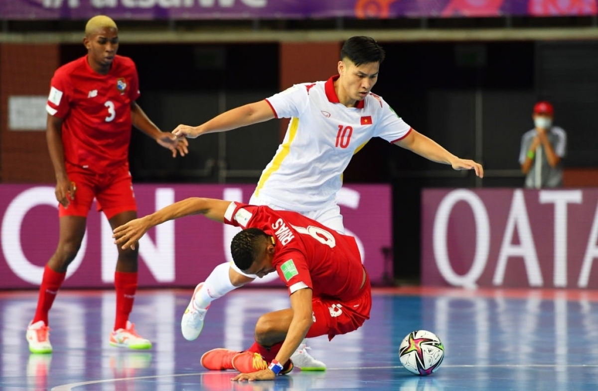 Toàn cảnh ĐT Futsal Việt Nam 3-2 ĐT Futsal Panama: Nghẹt thở đến phút chót