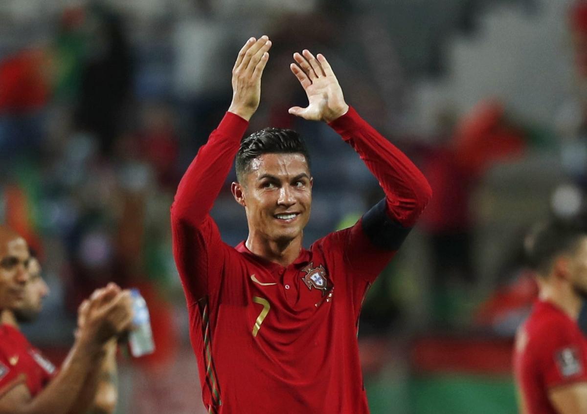 Ronaldo trở thành chân sút vĩ đại nhất ở cấp độ ĐTQG (Ảnh: Reuters).