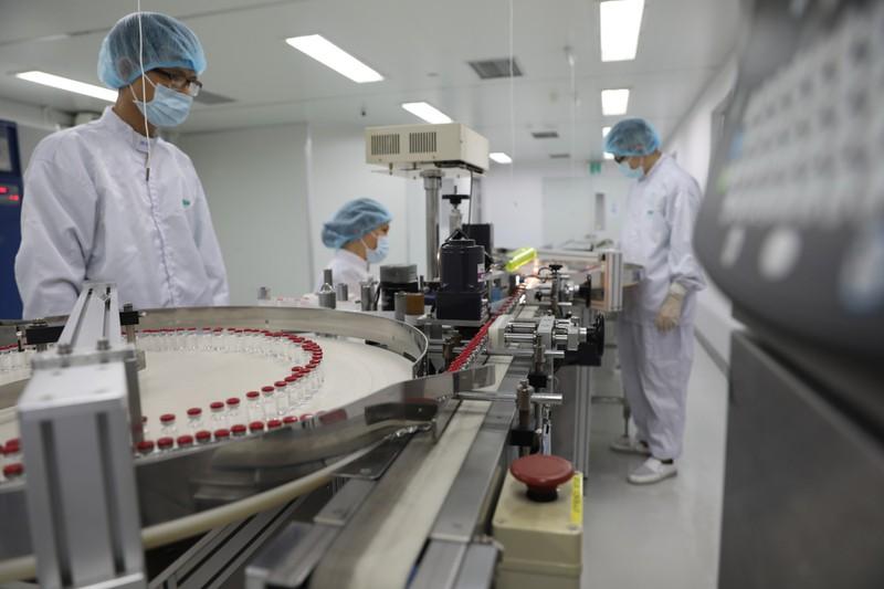 Việt Nam sản xuất thành công lô Vaccine Sputnik V đầu tiên
