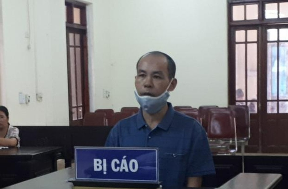 Nguyễn Bá Ba tại phiên toà.