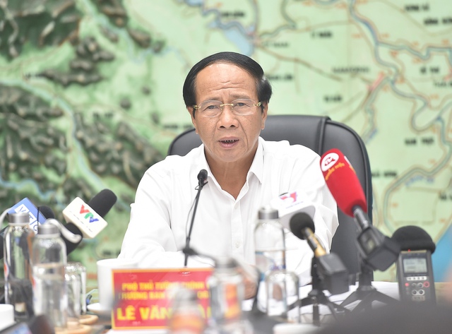 Phó Thủ tướng Lê Văn Thành phát biểu kết luận cuộc họp. Ảnh: VGP