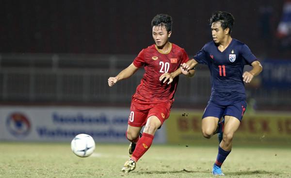 U19 Việt Nam có chiến thắng nhọc nhằn trước U19 Thái Lan