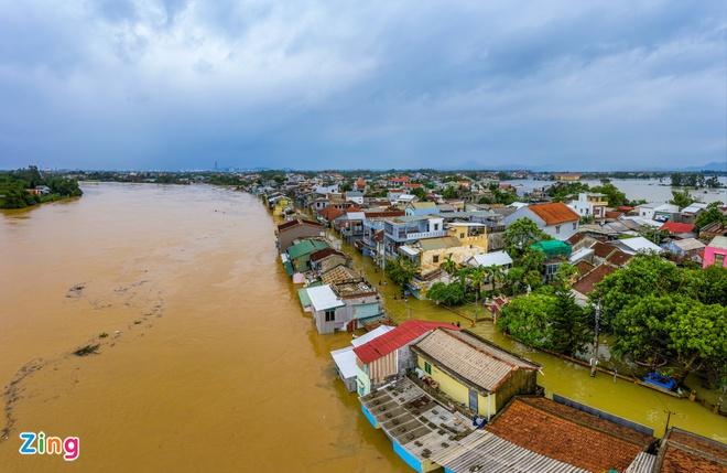 Quảng Trị và Thừa Thiên - Huế tiếp tục là tâm điểm của mưa lũ những ngày tới. 