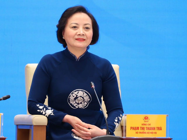 Bộ trưởng Bộ Nội vụ Phạm Thị Thanh Trà chia sẻ các nội dung tại Hội nghị.