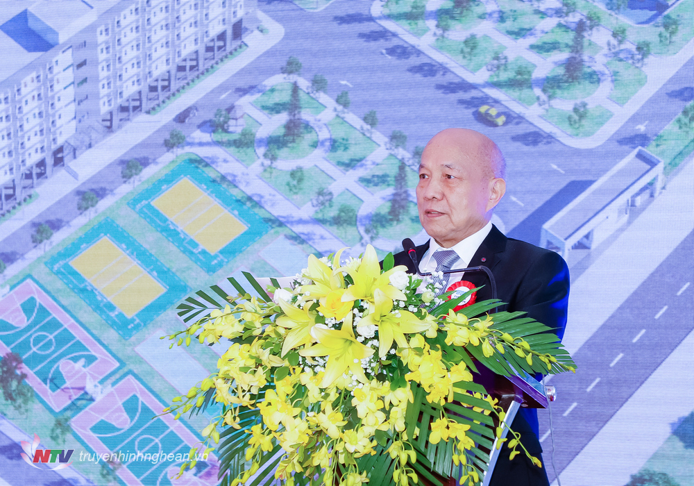 Ông Wong Mannon Man - Giám đốc Công ty TNHH Công nghệ Everwin Precision Việt Nam phát biểu tại buổi lễ. 