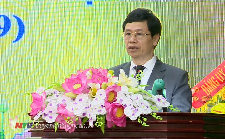 Phó Bí thư Thường trực Tỉnh ủy Nguyễn Xuân Sơn phát biểu tại Đại hội.