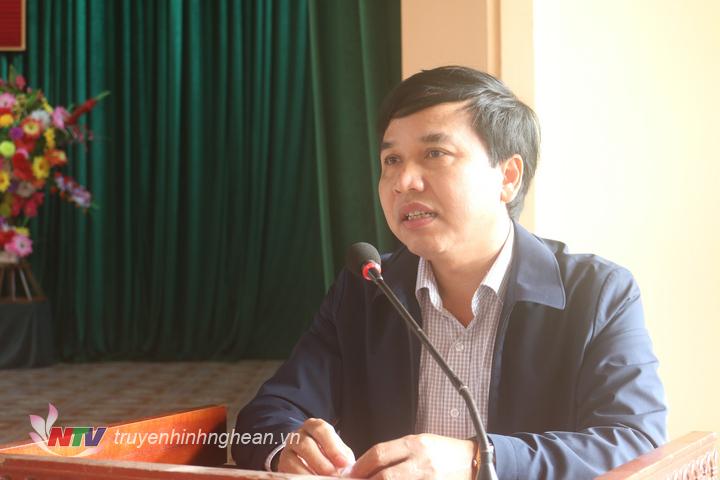 Ông Nguyễn Như Khôi – TUV, Giám đốc Đài PT – TH Nghệ An báo cáo nội dung chương trình, kỳ họp thứ 12, HĐND tỉnh khóa XVII và một số nội dung có liên quan