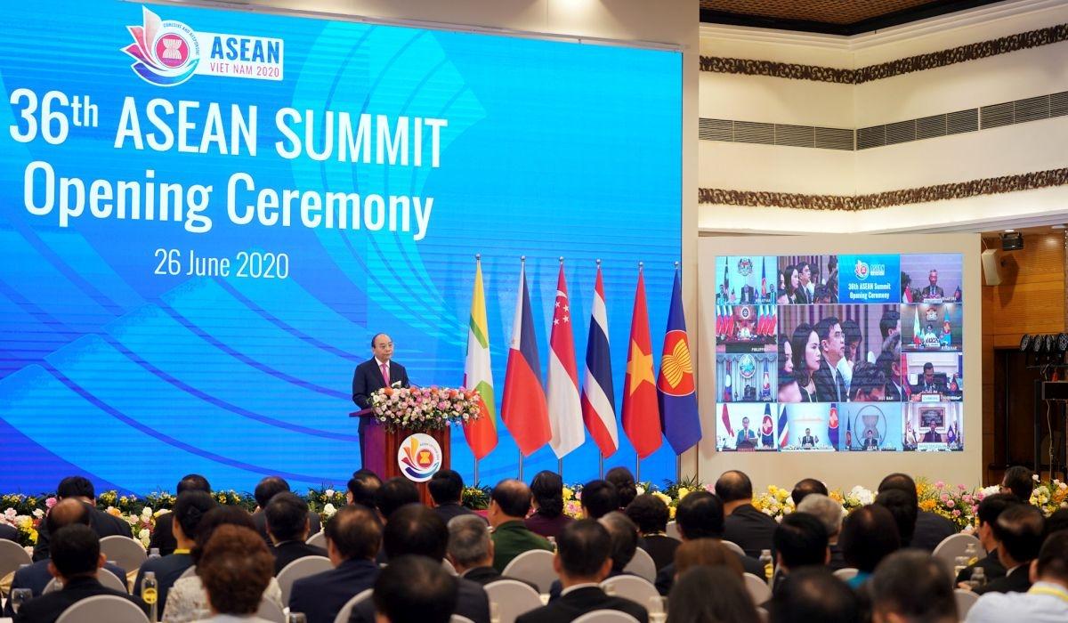 Thủ tướng Nguyễn Xuân Phúc phát biểu khai mạc Hội nghị Cấp cao ASEAN 36.